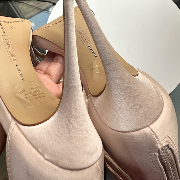 🌸VINCE CAMUTO🌸 Imagine-Devin Sandals size: 8 - Picture 14 of 16